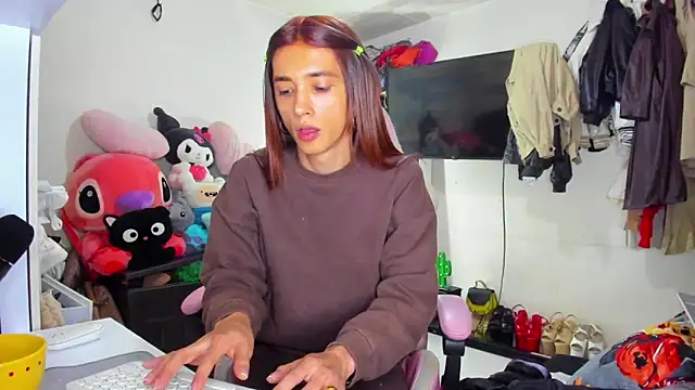 Snapshot of Lawrncesofiets chatting on 10/10/25, 07:02 Lawrncesofiets online show from 10/10/25, 07:02