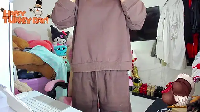 Snapshot of Lawrncesofiets chatting on 11/27/25, 06:32 Lawrncesofiets online show from 11/27/25, 06:32