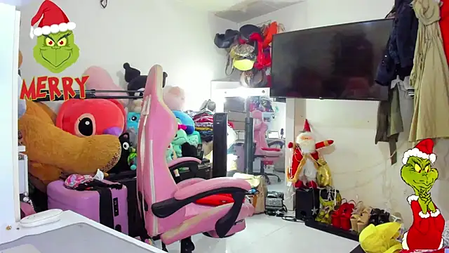 Snapshot of Lawrncesofiets chatting on 12/14/25, 04:34 Lawrncesofiets online show from 12/14/25, 04:34