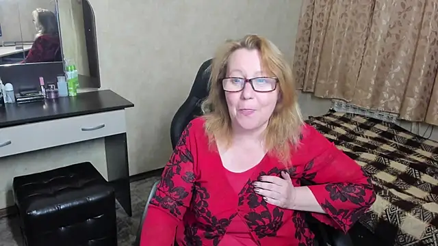 Frau Marta online show from 03/15/25, 05:15
