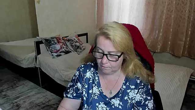 Frau Marta online show from 06/06/26, 01:05