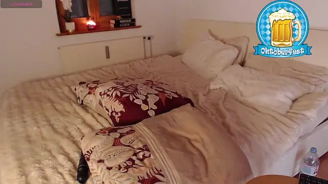 alissonsweett online show from 09/30/25, 05:07