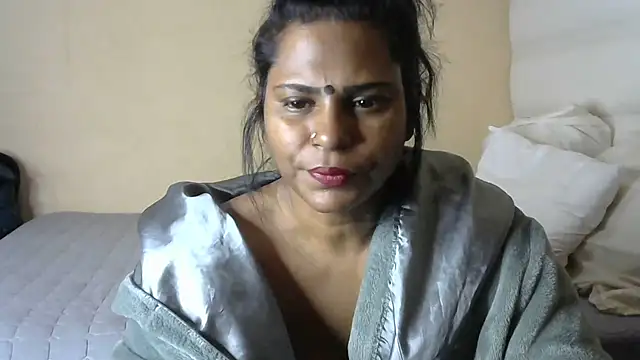 Snapshot of sunshinelady_ chatting on 07/13/26, 07:22 sunshinelady online show from 07/13/26, 07:22