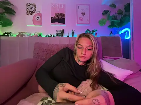 chloetease online show from 06/10/26, 04:23