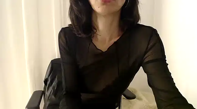 Snapshot of LadyJoanX chatting on 02/12/25, 09:43 LadyJoanX online show from 02/12/25, 09:43