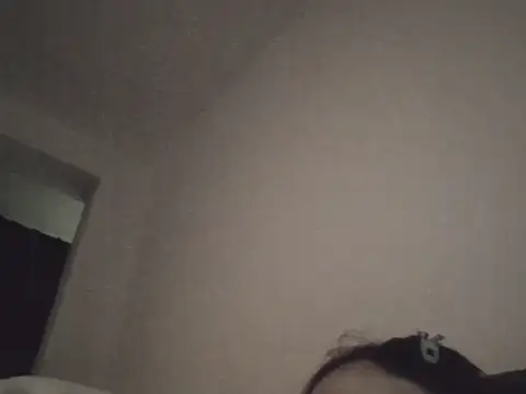 Snapshot of FallenDevil chatting on 11/08/25, 08:07 FallenDevil online show from 11/08/25, 08:07