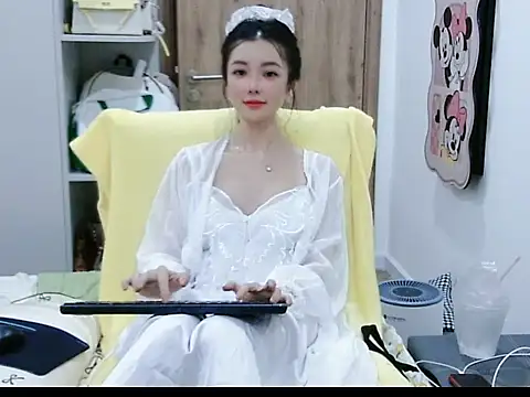 Cute Ruby01 online show from 05/22/26, 11:27