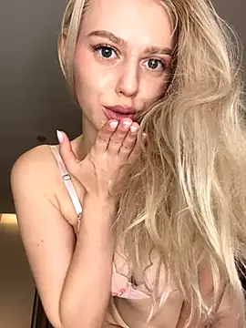 AnikaBest online show from 09/30/25, 08:58