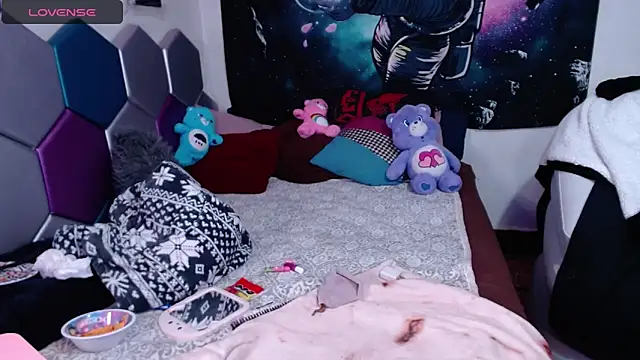 Snapshot of lil_daisy7 chatting on 01/08/25, 04:55 lil daisy7 online show from 01/08/25, 04:55