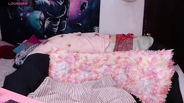 Snapshot of lil_daisy7 chatting on 01/10/25, 02:57 lil daisy7 online show from 01/10/25, 02:57