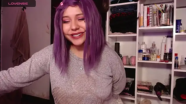 Snapshot of lil_daisy7 chatting on 01/23/25, 05:56 lil daisy7 online show from 01/23/25, 05:56