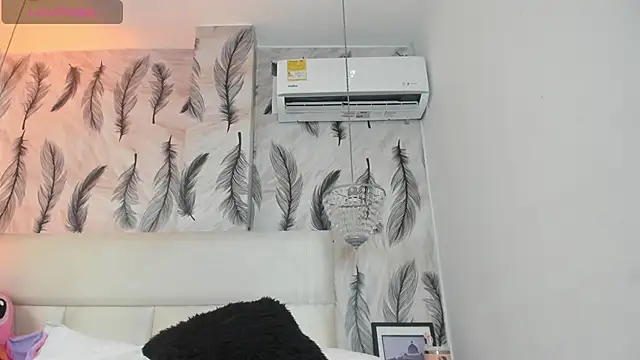 Vivi prinncess online show from 09/22/25, 10:12