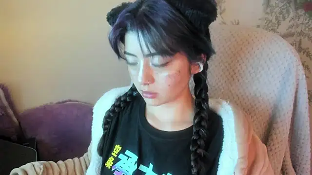 Snapshot of Sammysammy_ chatting on 12/23/25, 06:44 Sammysammy online show from 12/23/25, 06:44