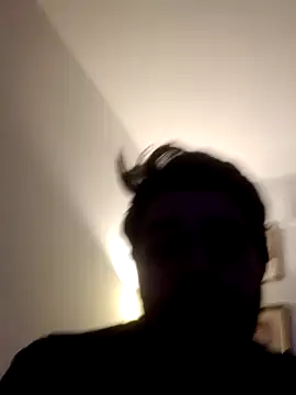 Snapshot of Lucarasta chatting on 01/05/25, 03:11 Lucarasta online show from 01/05/25, 03:11