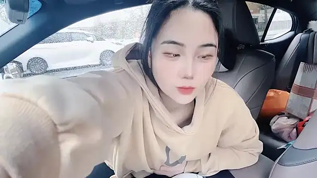 Snapshot of orla2021 chatting on 03/05/25, 03:08 orla2021 online show from 03/05/25, 03:08