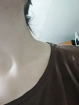 JoLeNe27 online show from 02/13/25, 07:03
