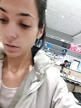 JoLeNe27 online show from 09/29/25, 06:18