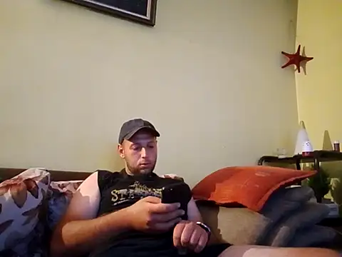 Snapshot of Flakka95 chatting on 09/22/25, 11:51 Flakka95 online show from 09/22/25, 11:51