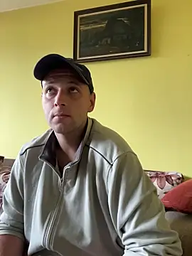 Snapshot of Flakka95 chatting on 10/13/25, 02:06 Flakka95 online show from 10/13/25, 02:06