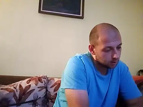 Snapshot of Flakka95 chatting on 10/26/25, 10:25 Flakka95 online show from 10/26/25, 10:25