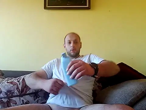 Snapshot of Flakka95 chatting on 10/28/25, 01:36 Flakka95 online show from 10/28/25, 01:36