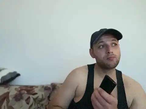 Snapshot of Flakka95 chatting on 12/15/25, 11:47 Flakka95 online show from 12/15/25, 11:47