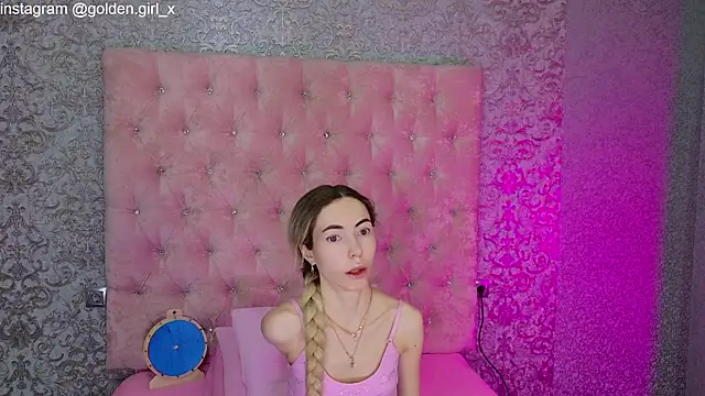 Snapshot of Akilla_Queen chatting on 03/13/26, 01:56 Akilla Queen online show from 03/13/26, 01:56