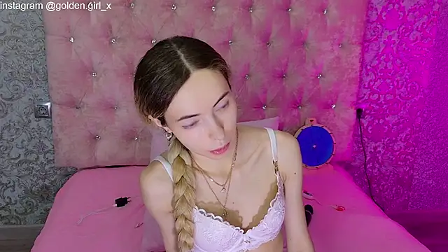 Snapshot of Akilla_Queen chatting on 03/23/26, 02:04 Akilla Queen online show from 03/23/26, 02:04