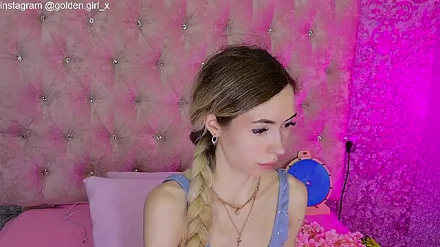 Snapshot of Akilla_Queen chatting on 04/22/26, 01:52 Akilla Queen online show from 04/22/26, 01:52