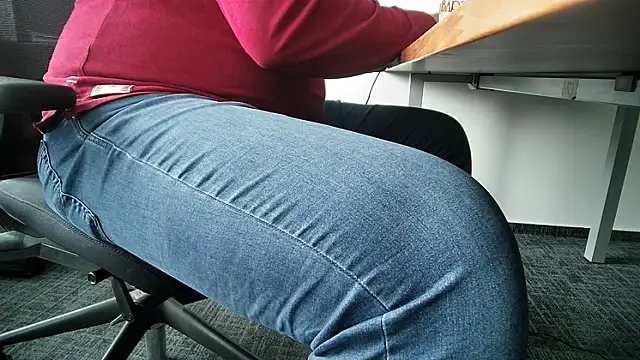 69bezfleku online show from 10/17/25, 01:57