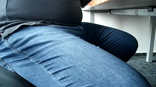 69bezfleku online show from 10/24/25, 07:38