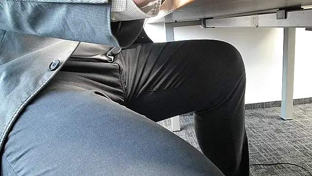 69bezfleku online show from 11/13/25, 07:51