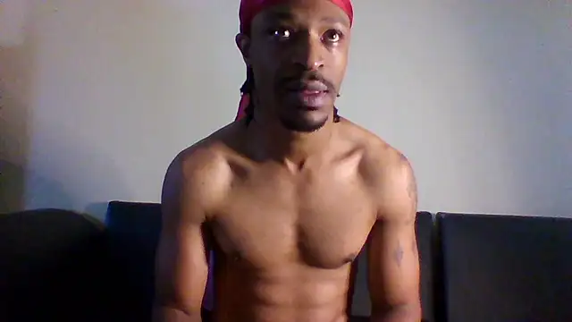 Snapshot of SoulLov333 chatting on 12/02/24, 07:58 SoulLov333 online show from 12/02/24, 07:58