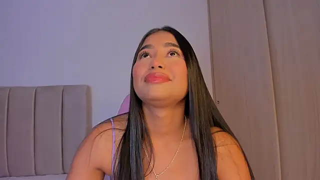 Snapshot of isa_bunny chatting on 10/11/25, 11:36 isa bunny online show from 10/11/25, 11:36