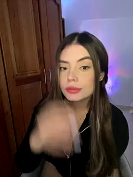 Miss valeriaa online show from 10/30/25, 04:08