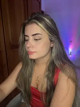 Miss valeriaa online show from 11/28/25, 10:12