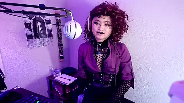 Snapshot of Azazelgains chatting on 03/11/25, 04:32 Azazelgains online show from 03/11/25, 04:32