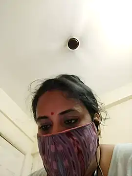 Snapshot of Sheela-Bhabi chatting on 05/17/26, 01:40 Sheela-Bhabi online show from 05/17/26, 01:40