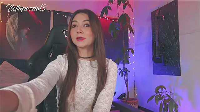 Snapshot of Bellapazzia chatting on 03/13/25, 04:45 Bellapazzia online show from 03/13/25, 04:45