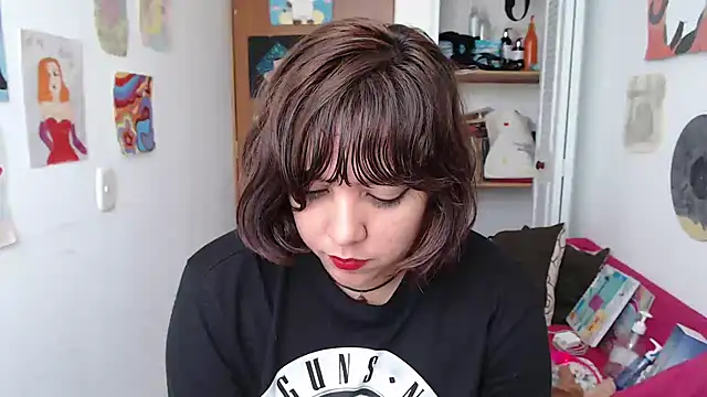 Snapshot of soynanabela28 chatting on 11/07/25, 05:35 soynanabela28 online show from 11/07/25, 05:35