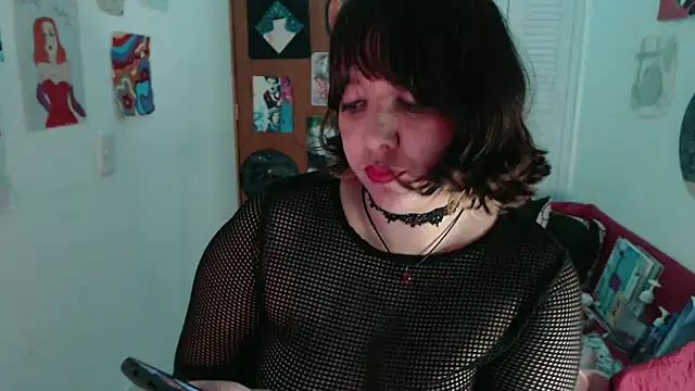 Snapshot of soynanabela28 chatting on 11/15/25, 02:31 soynanabela28 online show from 11/15/25, 02:31