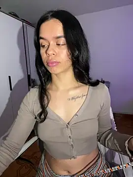 xlovelygirlx online show from 02/15/25, 11:58