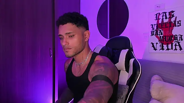Alessandro Vanni online show from 07/06/26, 03:14