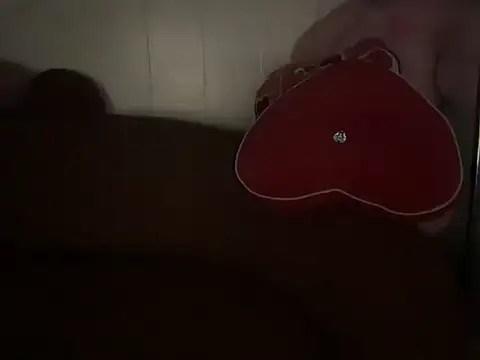 Blueskiiis3 online show from 10/13/25, 08:14