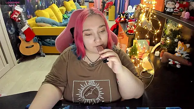 Softie Sofy online show from 01/05/25, 03:13