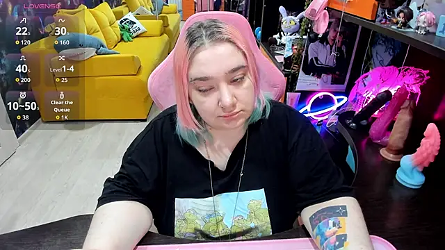 Softie Sofy online show from 05/29/26, 03:37