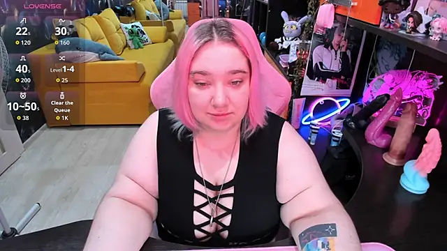 Softie Sofy online show from 06/13/26, 02:42