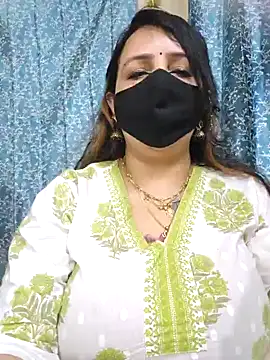 cute-tanvi online show from 01/10/25, 04:44