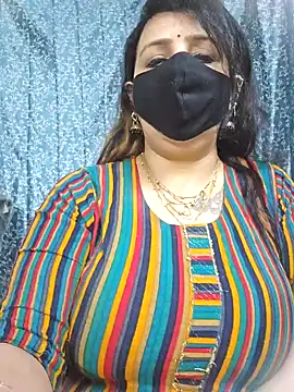 cute-tanvi online show from 01/13/25, 01:02