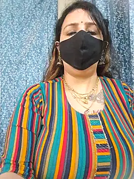 cute-tanvi online show from 01/13/25, 04:07